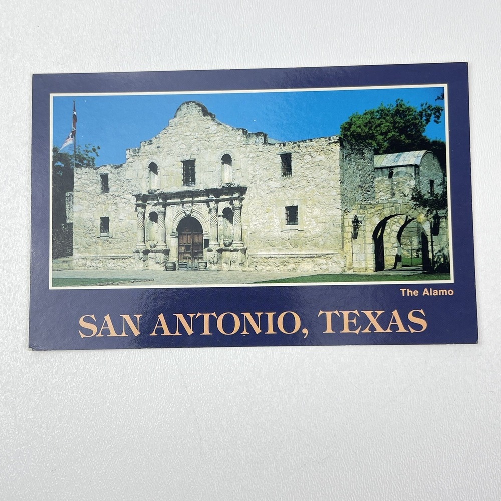 The Alamo San Antonio Texas Postcard Souvenir Mike Roberts C37253 Good